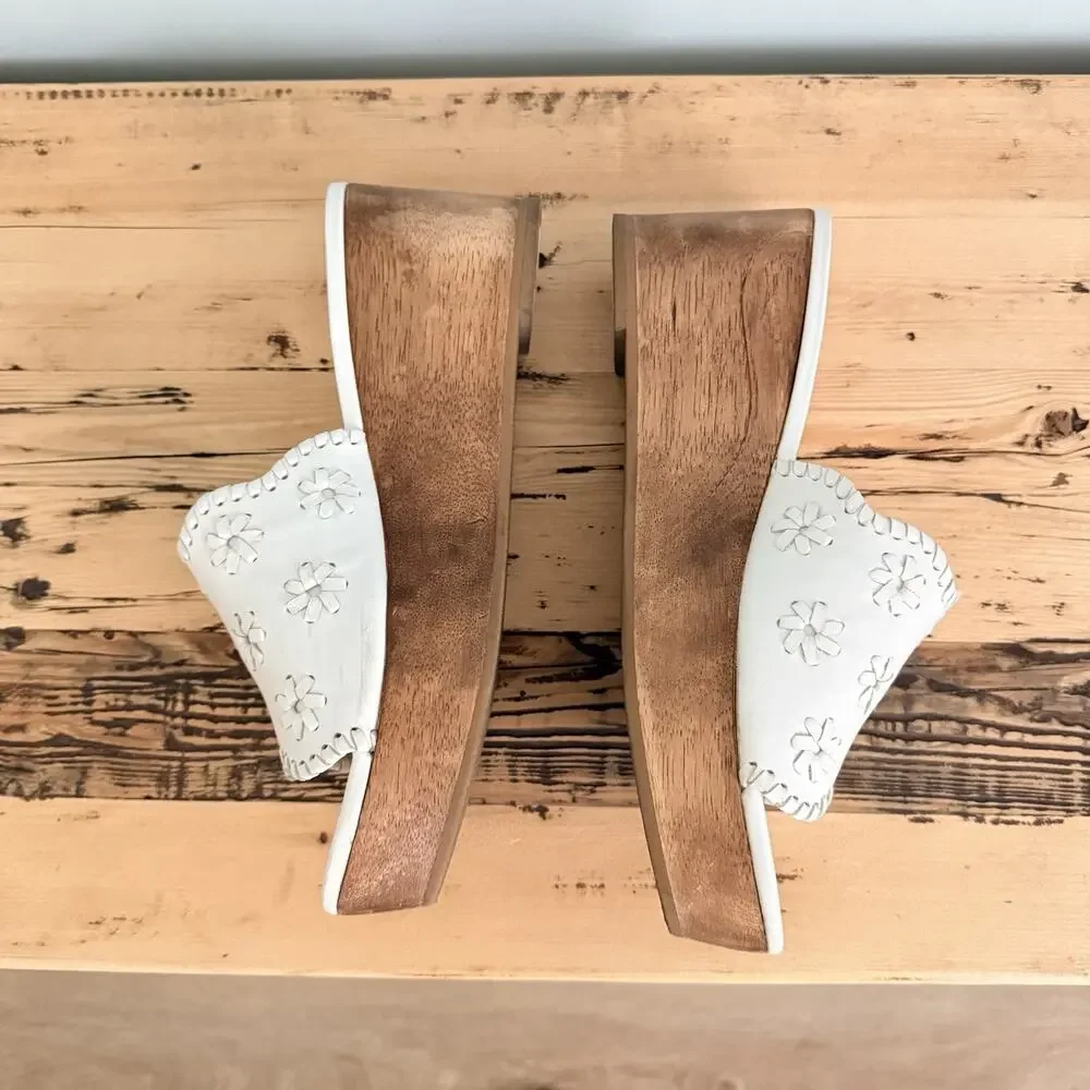Jack Rogers Wedge Sandals 9 White Leather Wood Heel Brazil Summer Resort